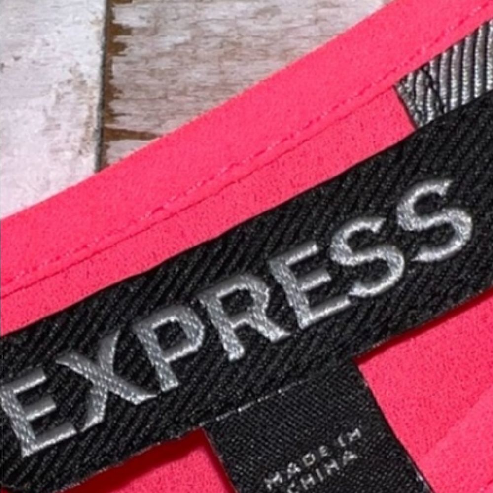 Express Open Back Tank Top Hot Pink - Picture 7 of 9